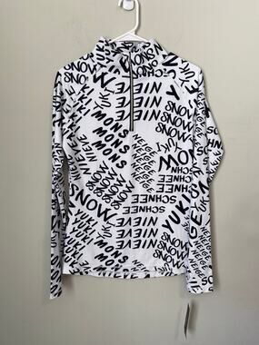 SKEA Tandy Graffiti Snow Print Ski Top Jacket Size Medium NWT